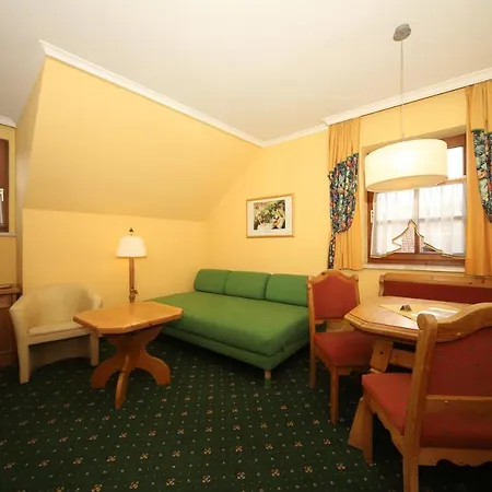 ゲストハウス Gaestehaus Katharina シュラートミンク