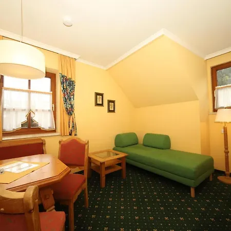 Gaestehaus Katharina ゲストハウス 3*