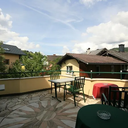 בית הארחה Gaestehaus Katharina 4*